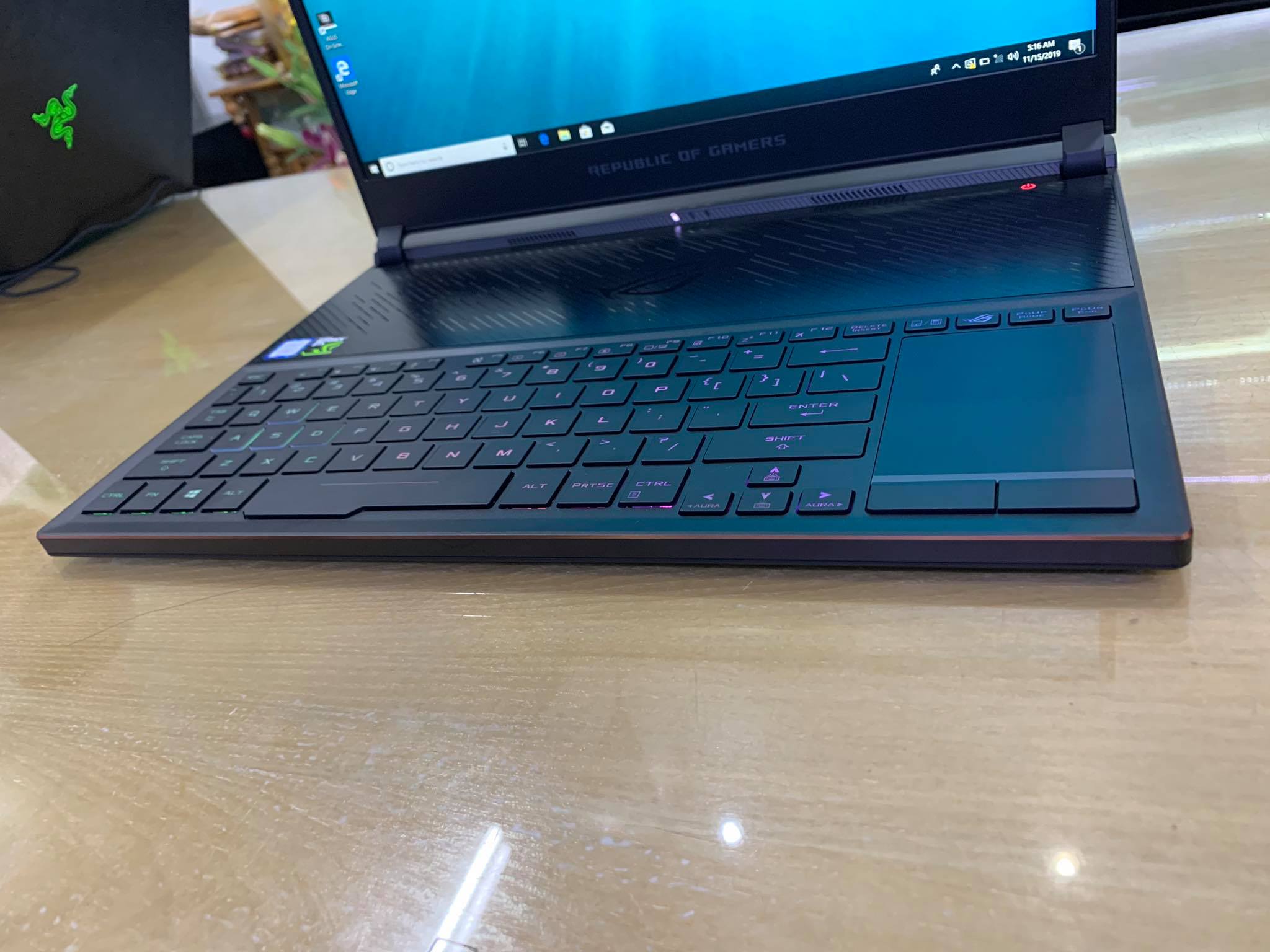 Laptop Asus Rog Zephyrus S GX531GS-7.jpg